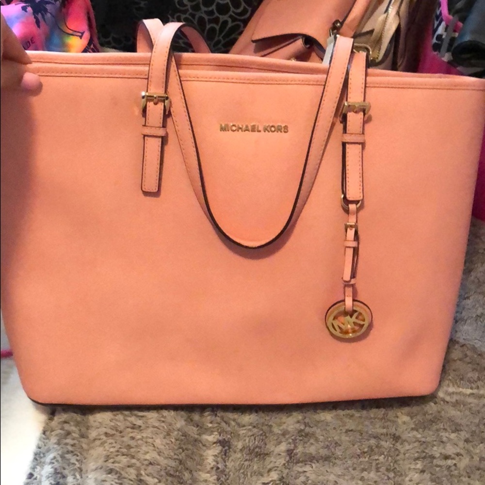 Light pink Large Tote, Gently used.